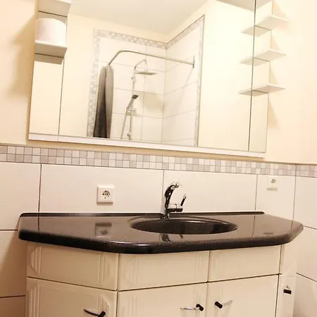 Caplex Apartment *
